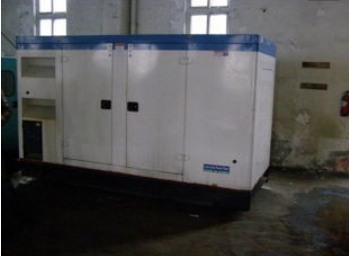 涞水康明斯150kw大型柴油二手发电机组 涞水康明斯150kw大型柴油二手发电机组